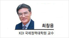 [특별기고] ‘경항모 구축’ 국방·경제·외교 위한 최적의 조합