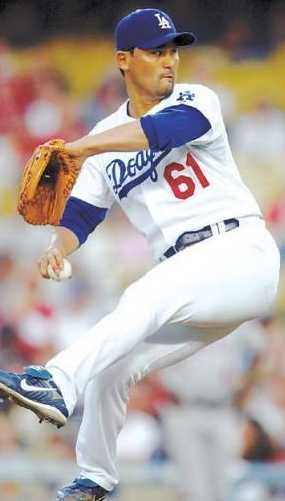 Baseball Player Hyun-Jin Ryu Brings Korean American Community Together –  AsAmNews