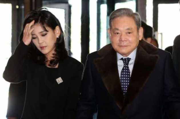 Court orders Samsung heiress to pay $7.6 million in divorce ruling