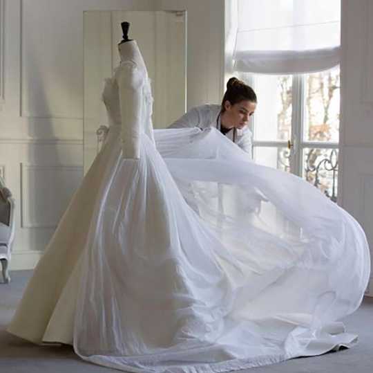Christian Dior authentic WEDDING DRESS with veil!