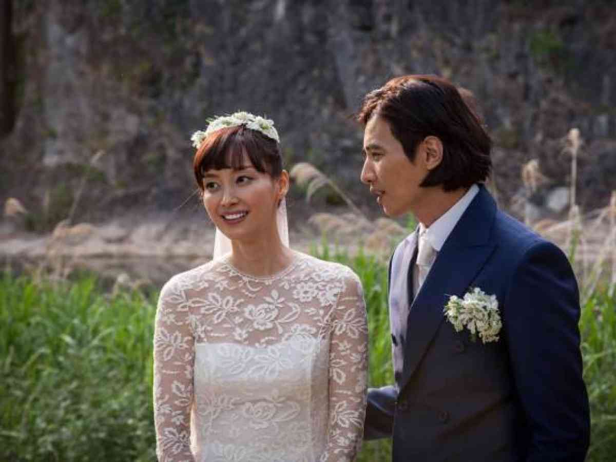 Won Bin, Lee Na-young welcome first child